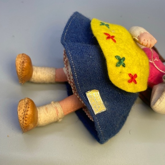 Maria Helena Costume Doll Portugal Vintage 7” - Picture 5 of 8